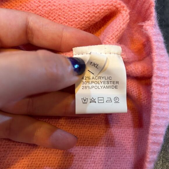No Brand Women’s 1X Pink Sweater - Picture 4 of 4